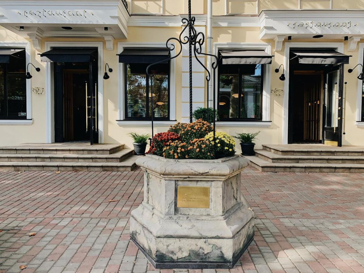 Hotel 52 Odesa Exterior photo