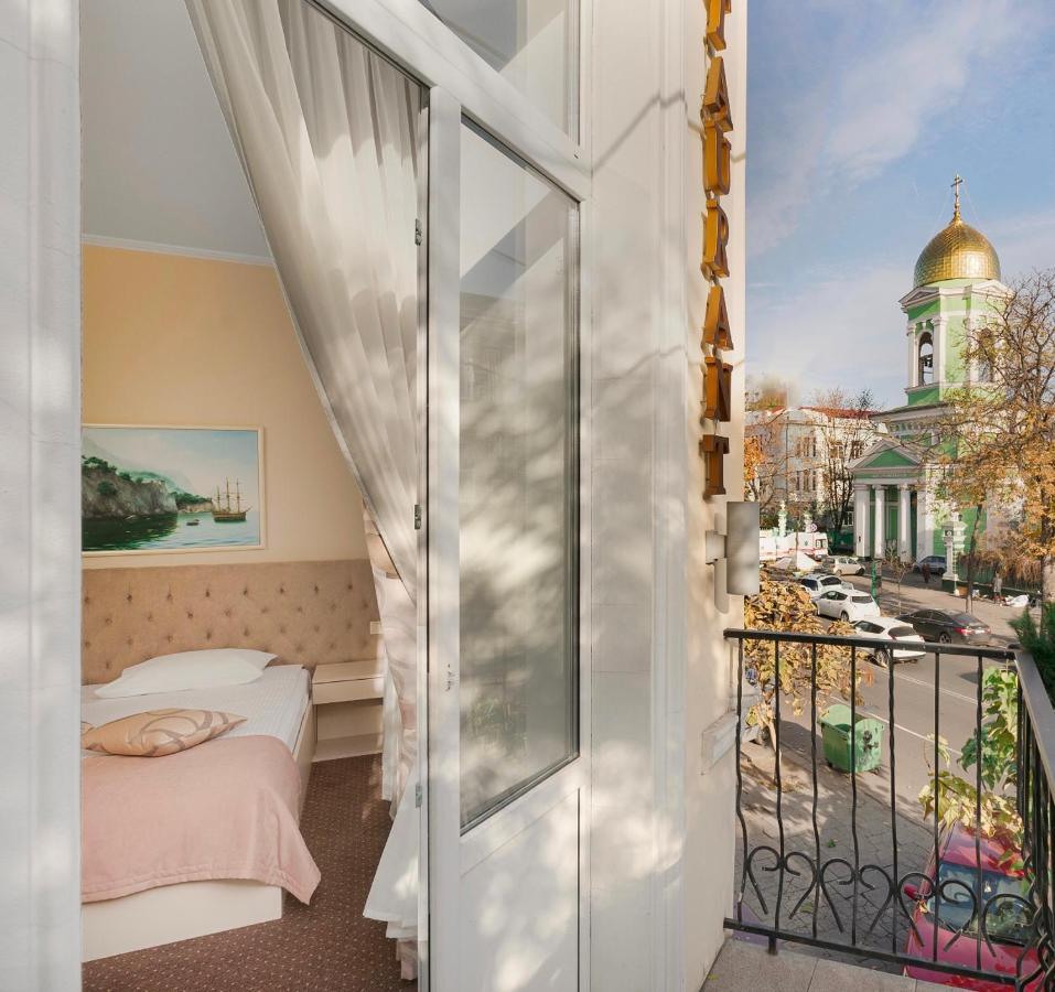 Hotel 52 Odesa Exterior photo